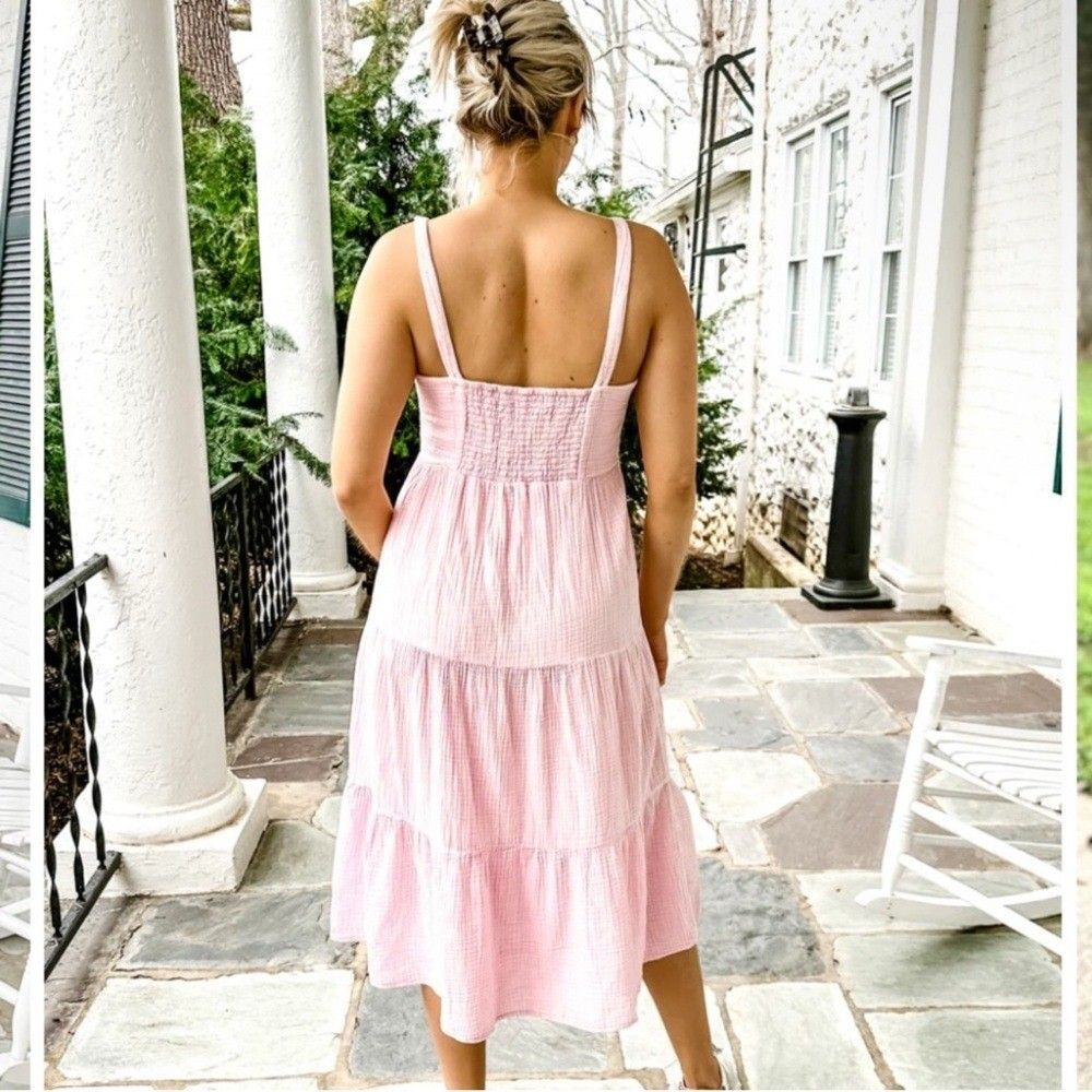 Z SUPPLY Gauzy Tiered Midi Dress in Bleached Pink Mauve Size Large Boho Summer - Picture 3 of 16